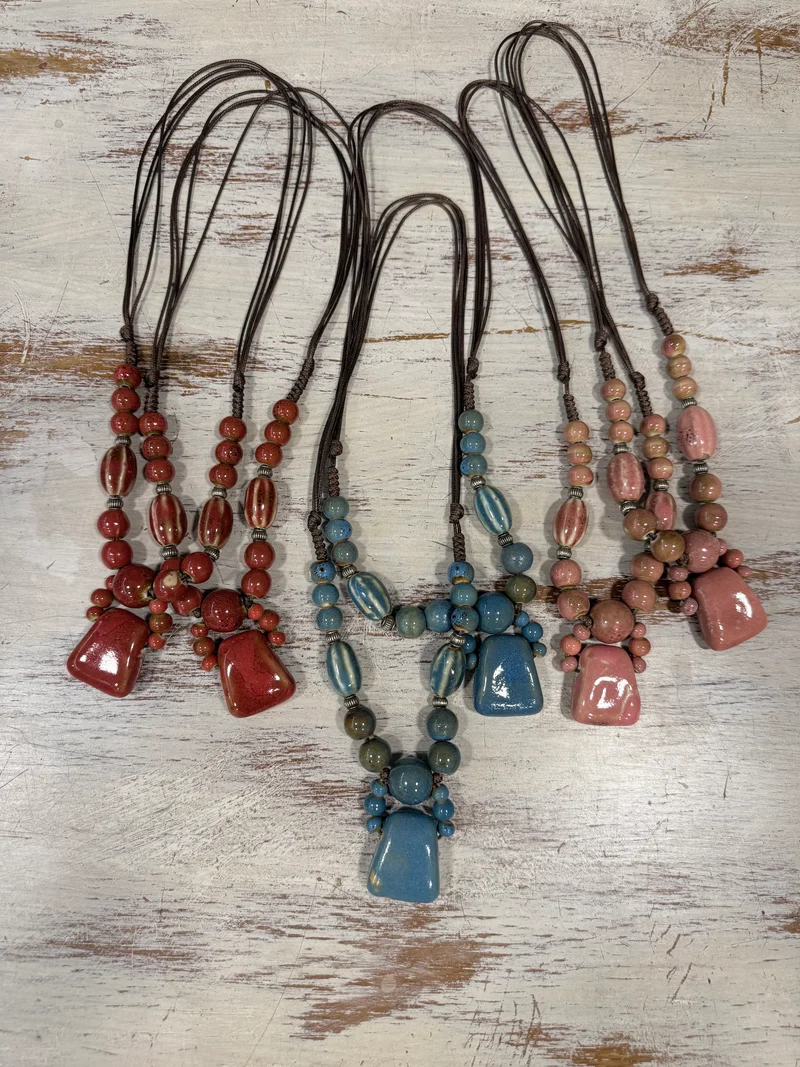 COLLAR CERÁMICA