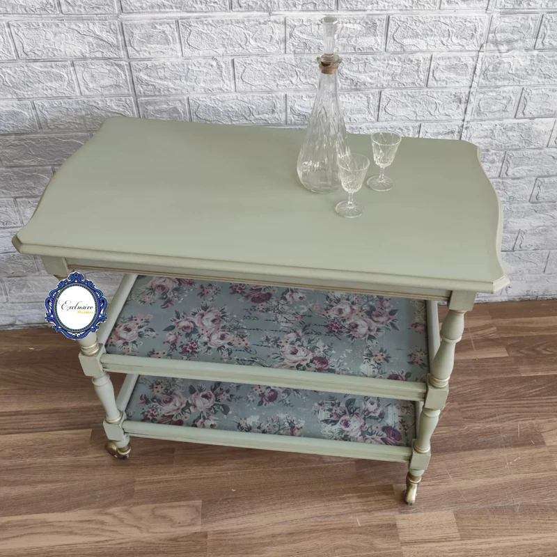 Mesa Camarera Restaurada