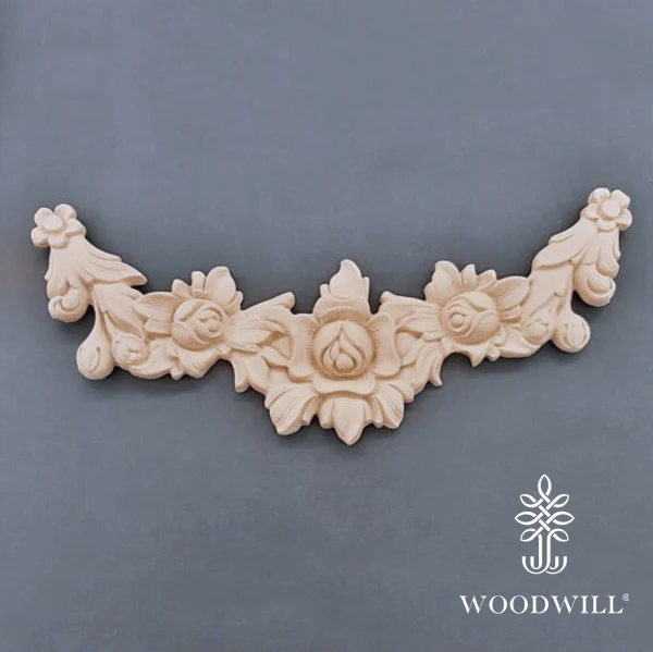Wood Carved Decorative Garland 36.5cm x 15 Cm