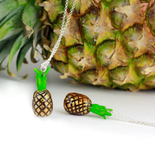 GARGANTILLA PIÑA