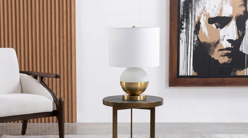 PILAR LAMPARA DE MESA