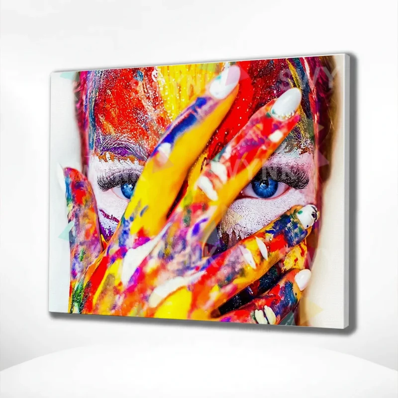 Painting by numbers Woman with paint