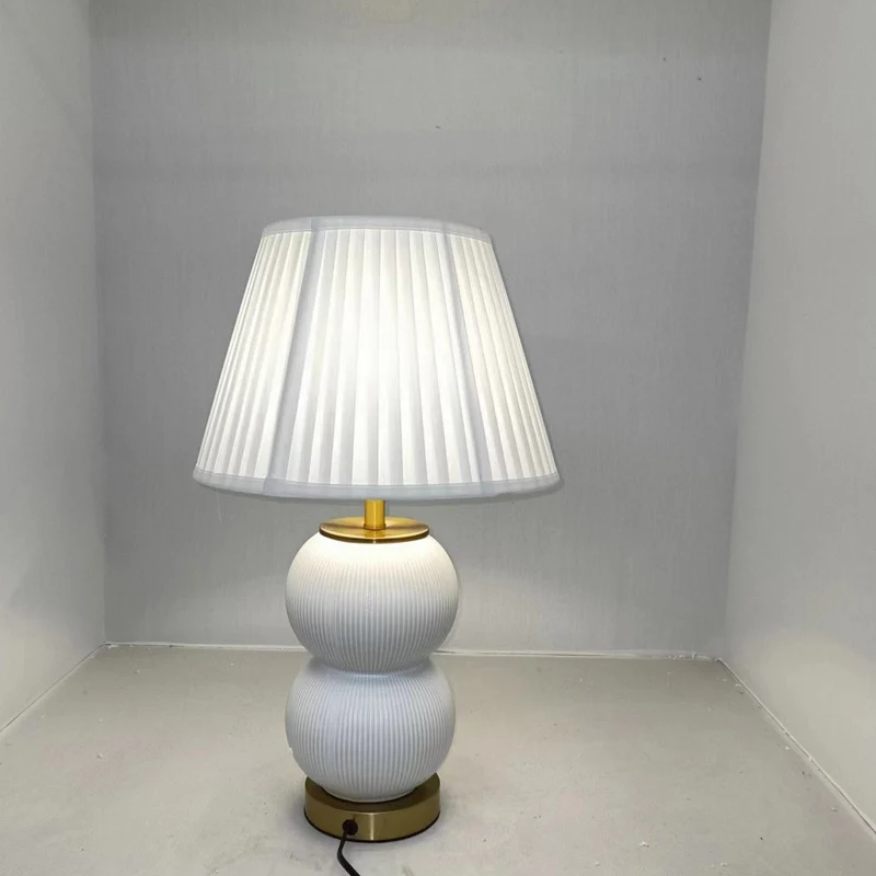 Contemporary Nordic Ceramic Metal Fabric Gourd-Shaped 1-Light Table Lamp For Bedroom & Living Room