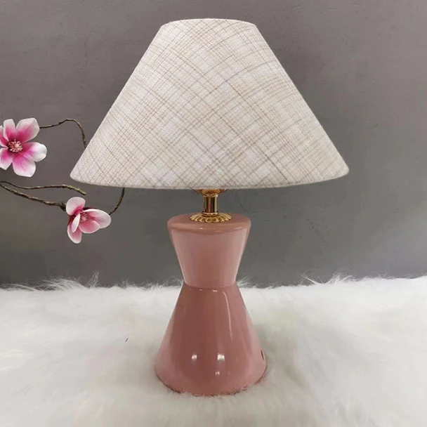 Contemporary Scandinavian Distressed Hourglass Shape Round Fabric Ceramic 1-Light Table Lamp For Bedroom