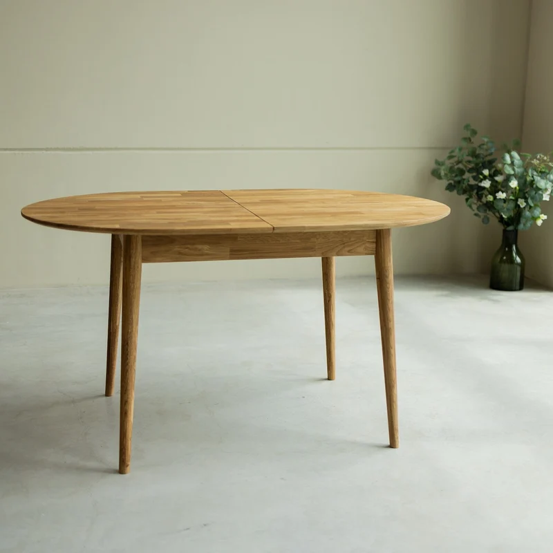Oval extendable dining table in solid oak Escandi 2 : NordicStory