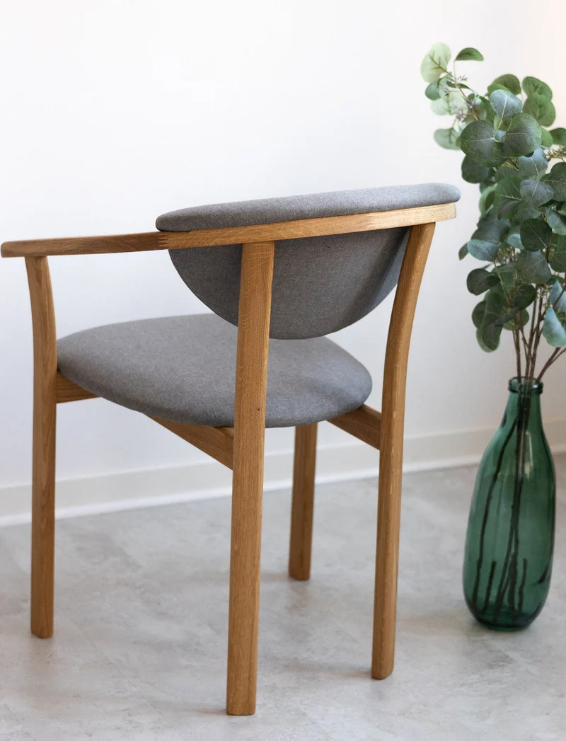 Pack of 2 or 4 Alexis Dining Chairs, Solid Oak Wood Frame, Nordic Gray Upholstery | NordicStory