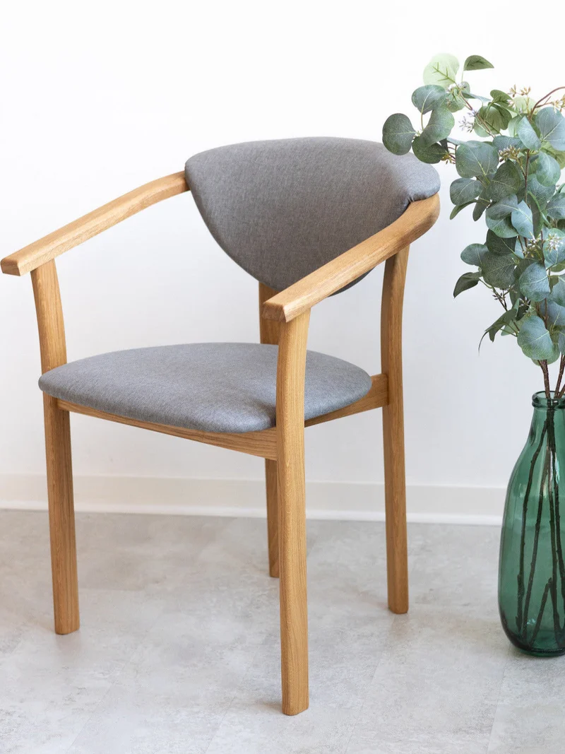 Pack of 2 or 4 Alexis Dining Chairs, Solid Oak Wood Frame, Nordic Gray Upholstery | NordicStory