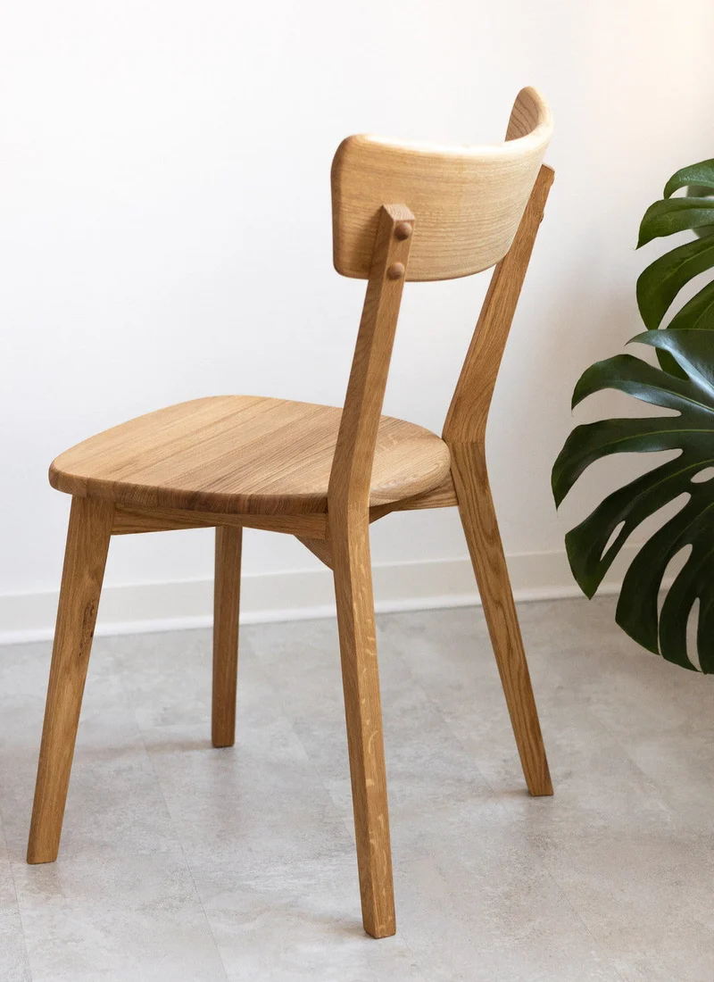 Pack of 2 or 4 Solid Oak Wood Dining Chairs Diana | NordicStory