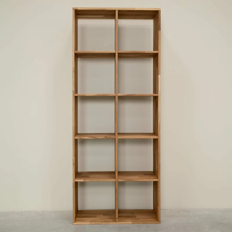 Regal 10 solid oak bookcase | NordicStory