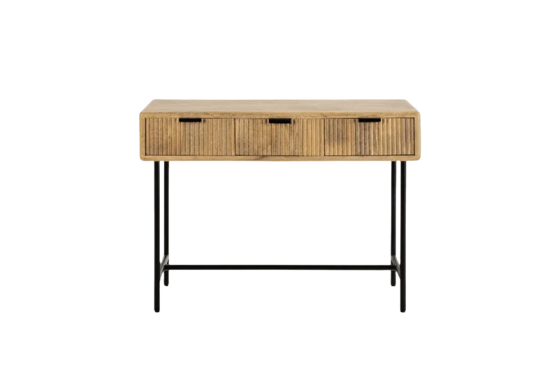 Mundra Console