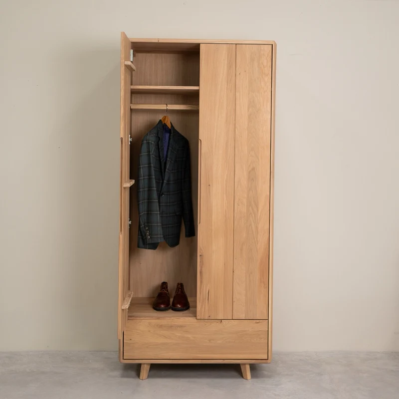 Armario de 2 puertas de madera maciza Sweden | NordicStory