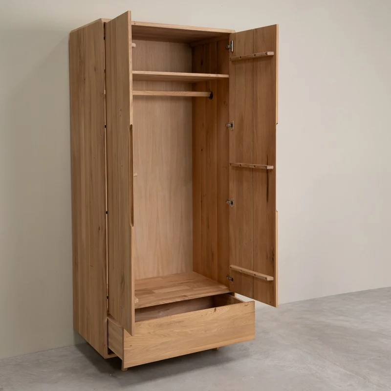 Armario de 2 puertas de madera maciza Sweden | NordicStory