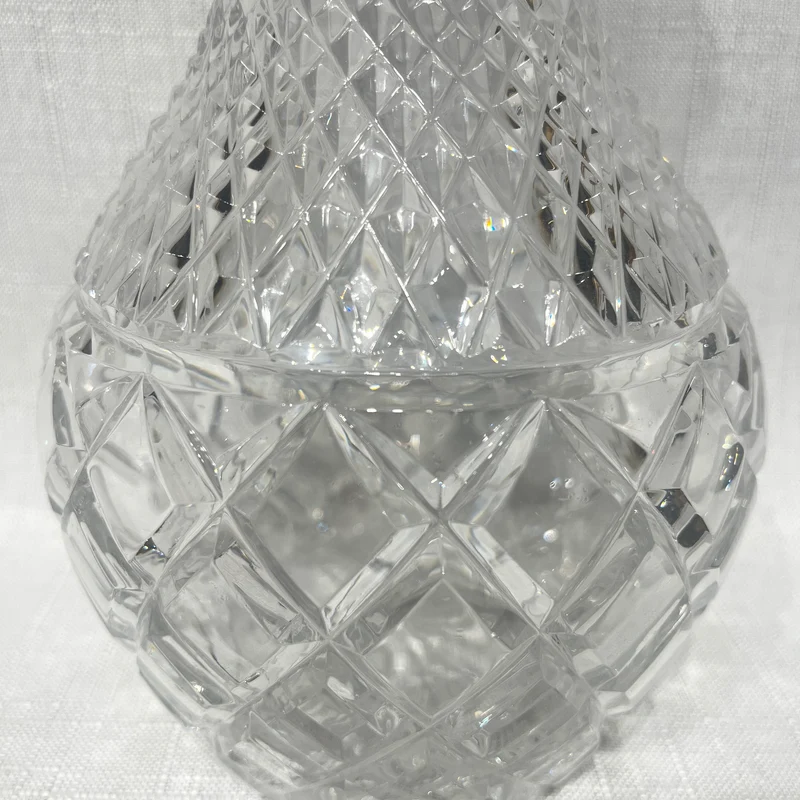 Decantador inglés de cristal tallado para oporto Crown Staffordshire
