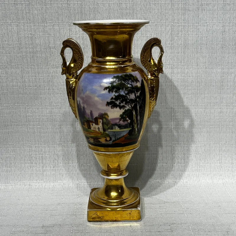 Ánfora francesa decorativa de porcelana pintada a mano con escenas pastorales