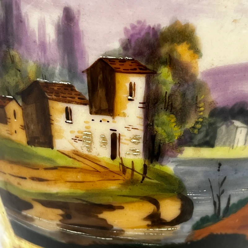 Ánfora francesa decorativa de porcelana pintada a mano con escenas pastorales