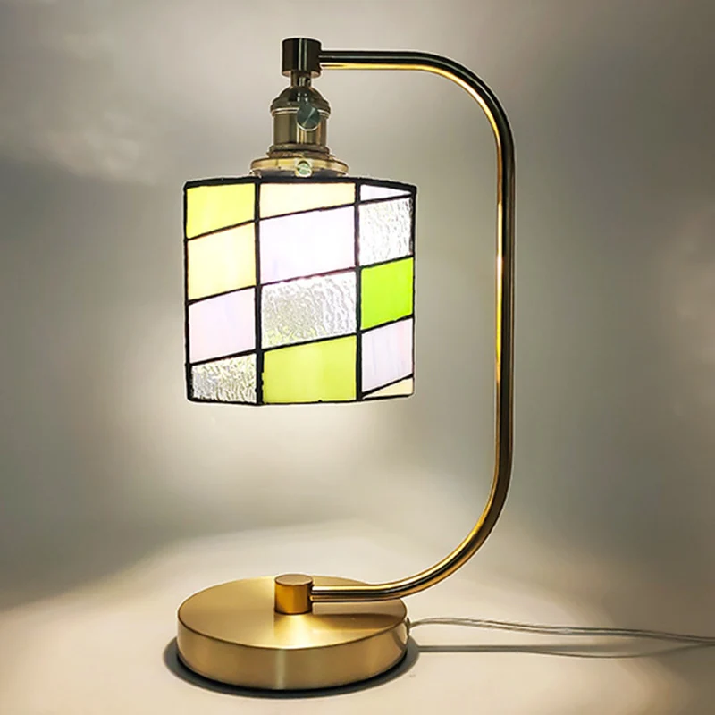 Traditional Tiffany Bell Shape Cylindrical Iron Glass 1-Light Table Lamp For Bedroom