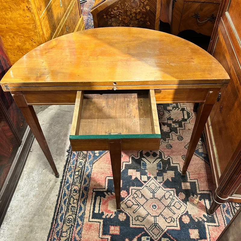 Mesa arrimo de juego medio punto francesa en citronnier