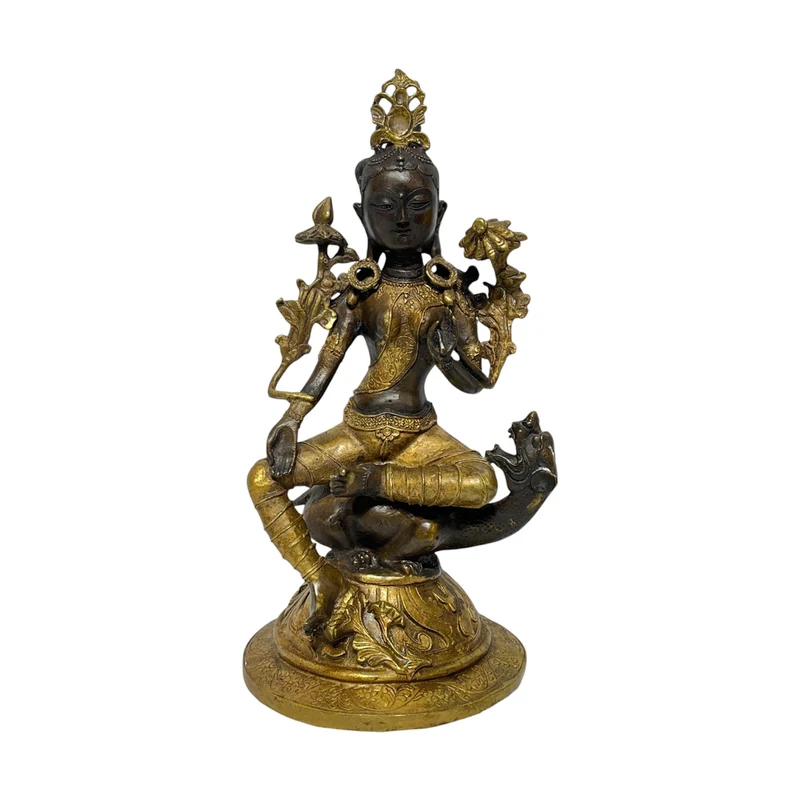 Figura tibetana de Bodhisattva Tara en bronce dorado y café fines s.XIX