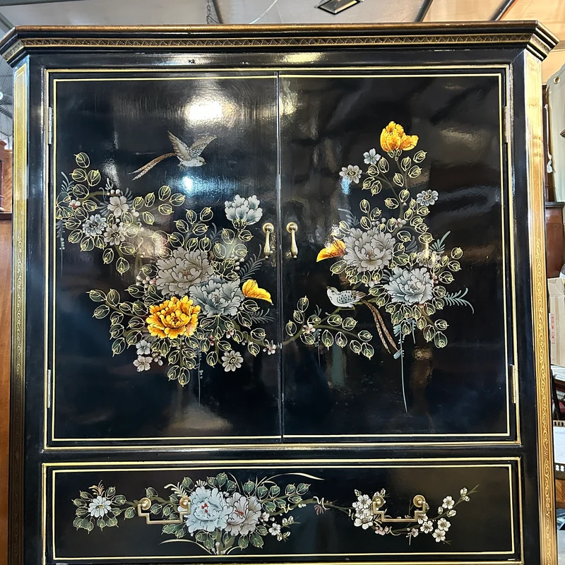 Mueble aparador bar chino lacado negro imitación laca china, pájaros y flores