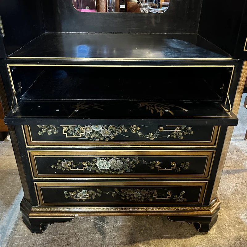 Mueble aparador bar chino lacado negro imitación laca china, pájaros y flores