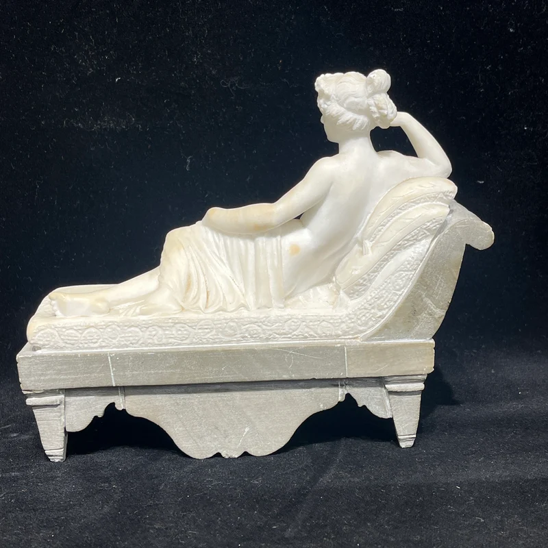 Estatuilla de Pauline Bonaparte como Venus Victrix inspirada en el escultor Antonio Canova