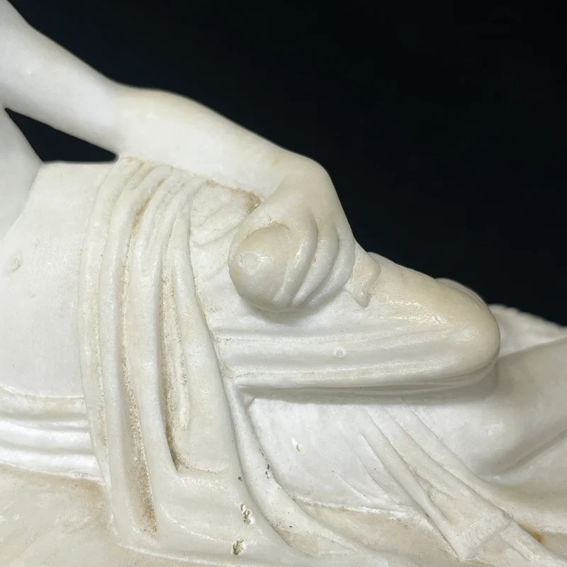 Estatuilla de Pauline Bonaparte como Venus Victrix inspirada en el escultor Antonio Canova