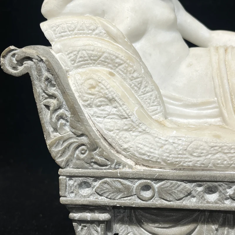 Estatuilla de Pauline Bonaparte como Venus Victrix inspirada en el escultor Antonio Canova
