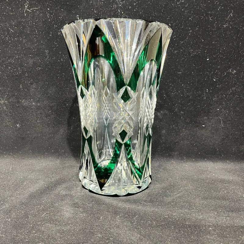 Jarrón de cristal belga Val Saint Lambert tallado diseño geométrico transparente y verde