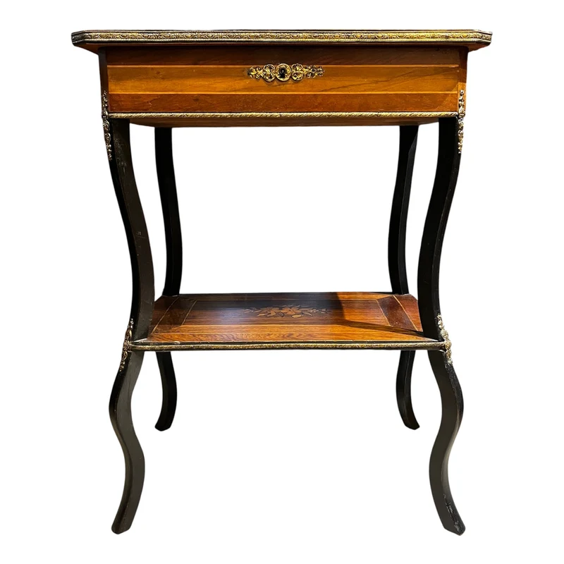 Mesa de labor con marquetería, madera lacada estio Napoleón III
