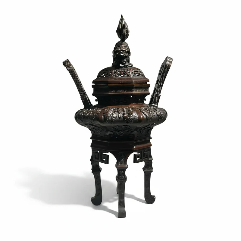 Quemador de incienso en bronce patinado con perro de Fo periodo Meiji Japón s.XIX
