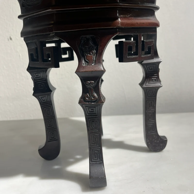 Quemador de incienso en bronce patinado con perro de Fo periodo Meiji Japón s.XIX