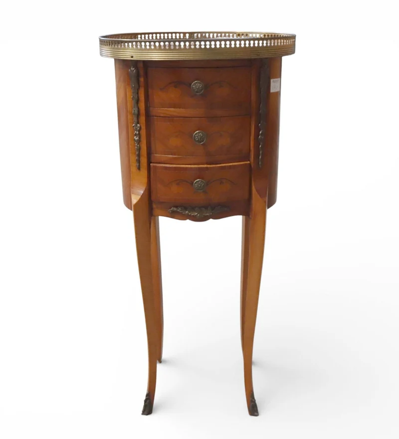 Mesa auxiliar oval con tres cajones estilo Transición
