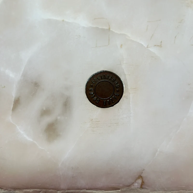 Escultura italiana de mármol blanco 'Joven con pañuelo' principio s.XX