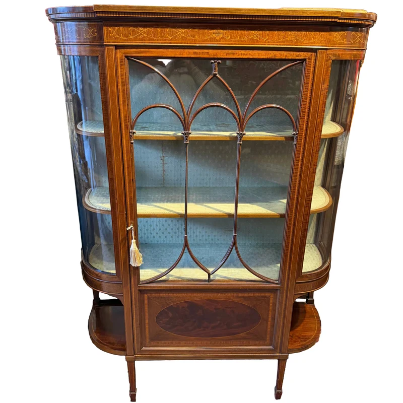 Vitrina Inglesa de medio punto estilo Edwardian circa 1900