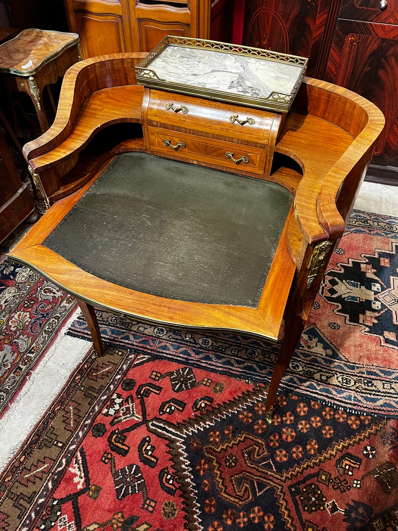 Bonheur du jour francés s.XIX en palorosa y palisandro