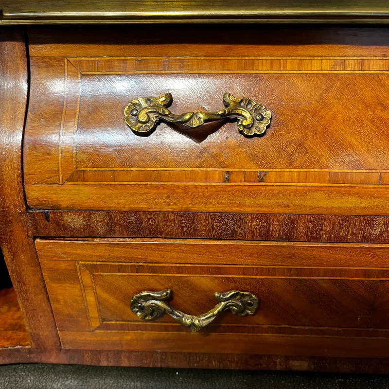 Bonheur du jour francés s.XIX en palorosa y palisandro