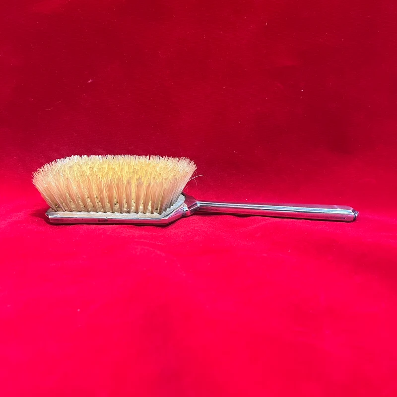 Conjunto espejo de mano y peinador inglés de plata estilo Art Decó marca Barker Brothers Silver