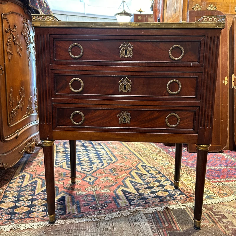 Small Louis XVI style mahogany chest of drawers, early 19th century