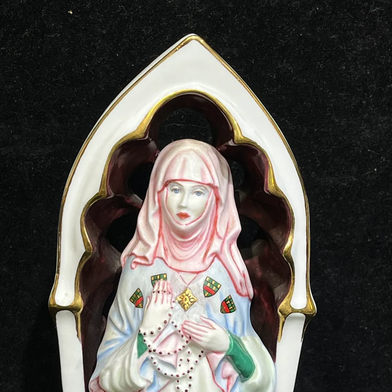 Estatuilla de porcelana Virgen María firmada por Michael Sutty edición especial circa 1980