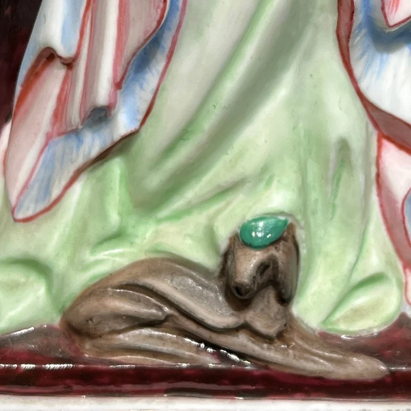 Estatuilla de porcelana Virgen María firmada por Michael Sutty edición especial circa 1980