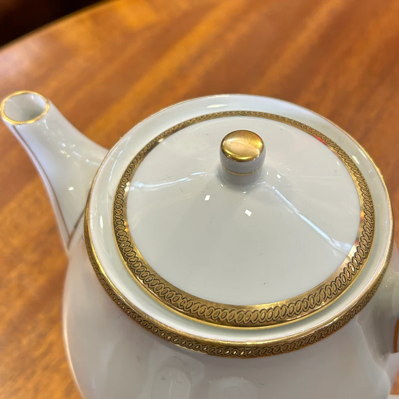 Juego de té porcelana francesa Limoges Haviland borde dorado