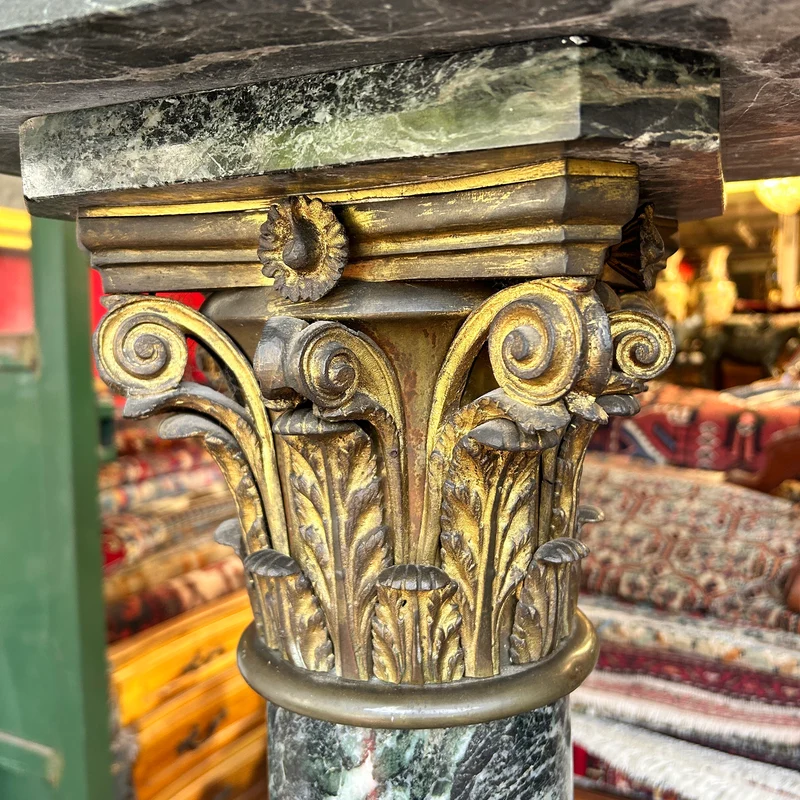Columna italiana s. XIX mármol verde y aplicaciones en bronce ormolú