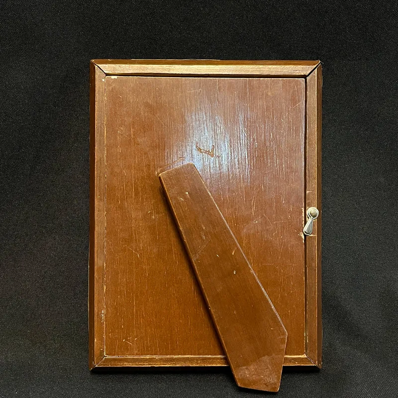 Portarretrato de madera y lámina de plata 925 repujada s.XX 15x20 cm
