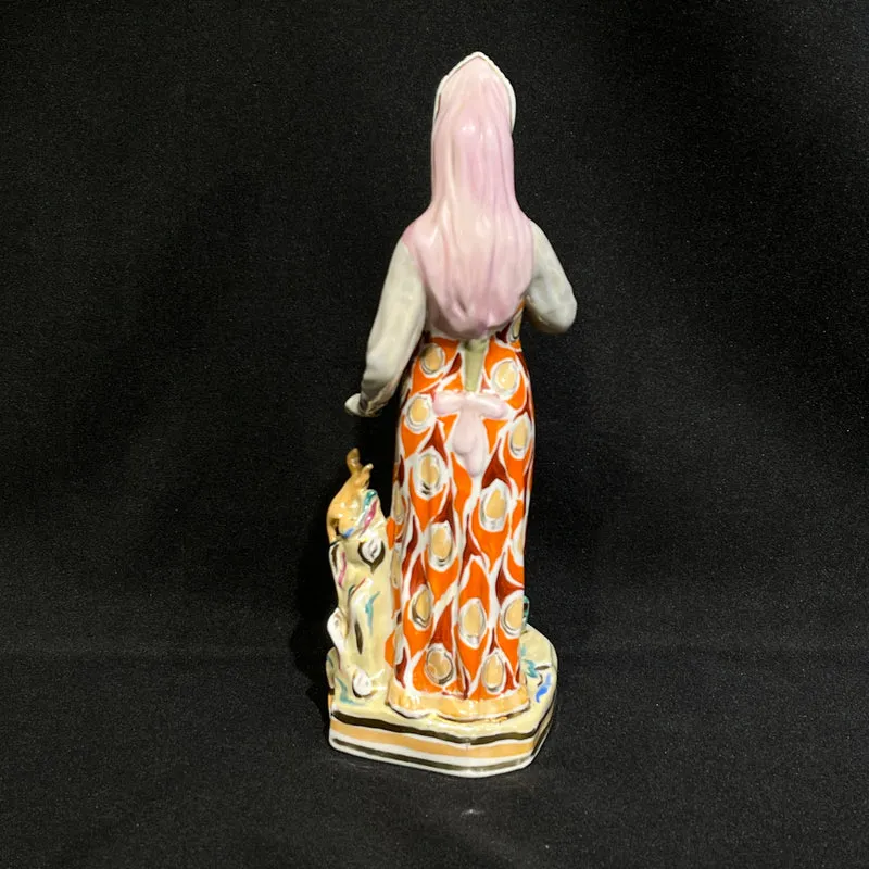 Figura de porcelana rusa 'Reina de la montaña de cobre'