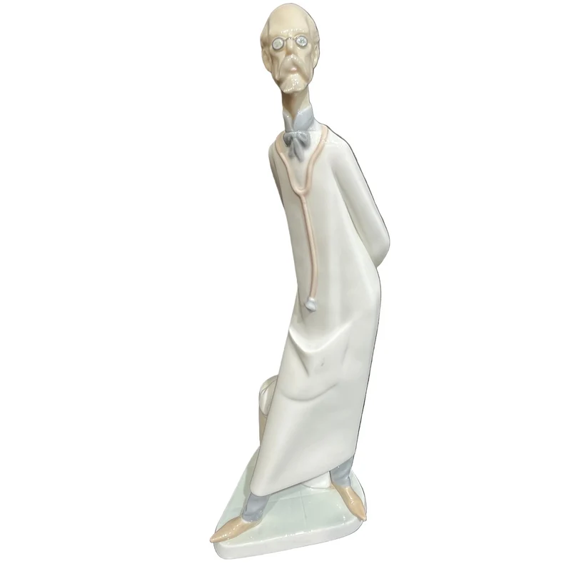 Figura de porcelana Lladró 'Médico' 1970