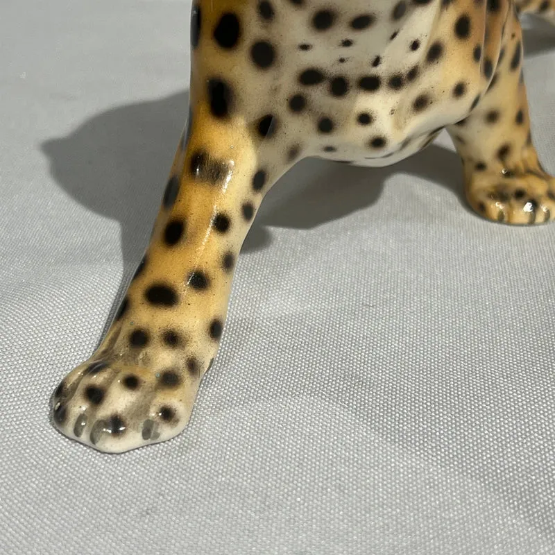 Atribuido a Giovanni Rozan escultura de ceramica 'Leopardo'