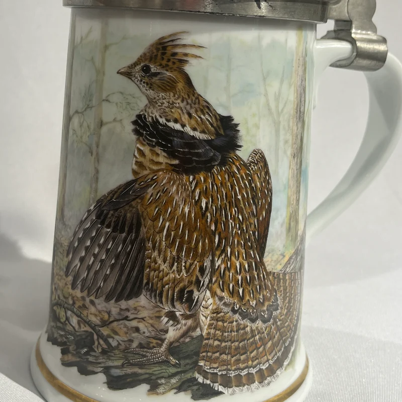 Shopero de porcelana tapa de peltre Haviland ed. limitada 1982 con borde de oro