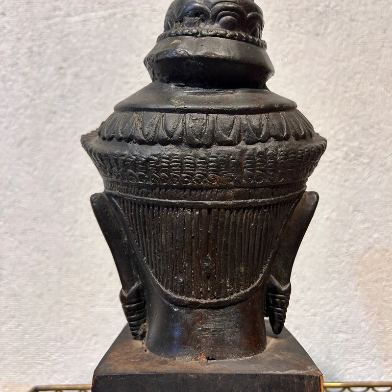 Escultura camboyana en bronce - Guardián Jemer s.XX