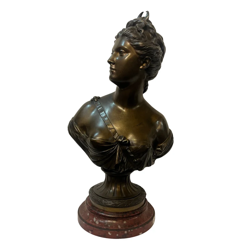 French female bust in bronze, early 20th century