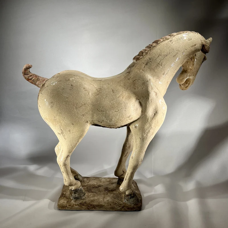 Chinese Tang style horse figure in polychrome terracotta, 20th century